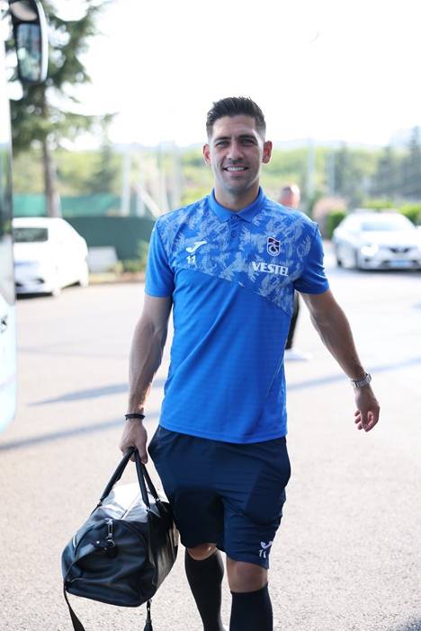 Trabzonspor Galatasaray maçı için İstanbul'a gitti 7